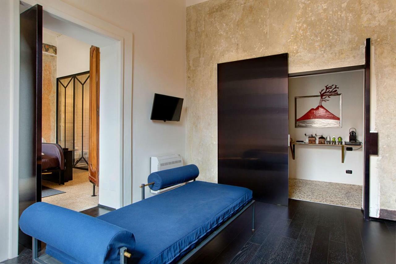 Tutt 'E Sant Luxury Rooms Naples Exterior photo